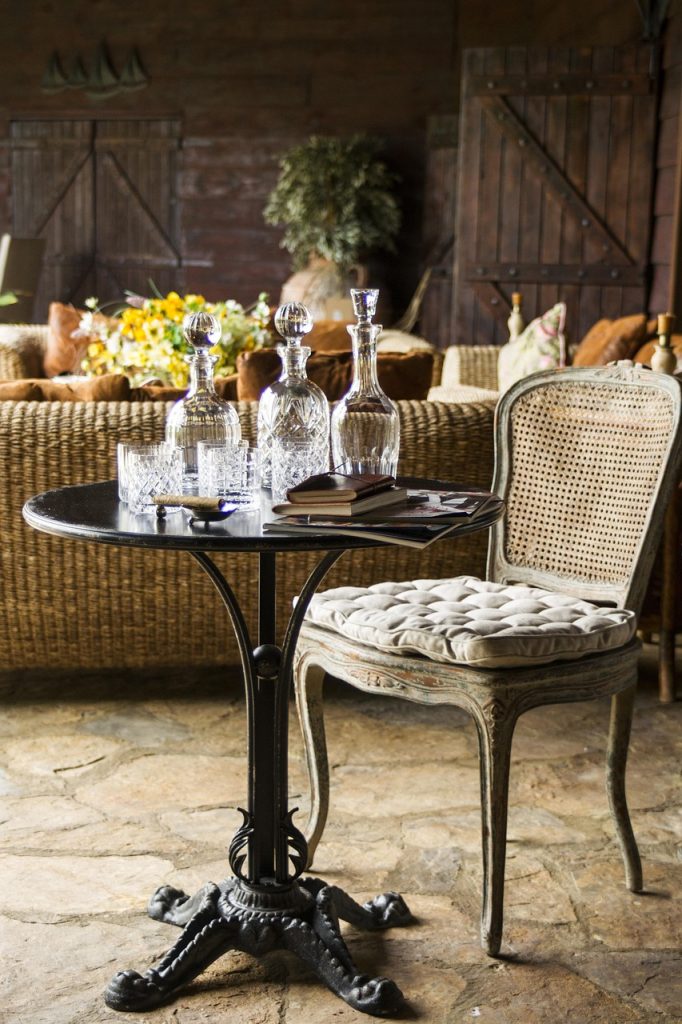 découvrez les dernières tendances en design d'intérieur pour transformer votre espace de vie. inspirez-vous des styles modernes, minimalistes et intemporels pour créer un intérieur qui vous ressemble. améliorez votre confort et votre esthétique grâce à des conseils d'experts en aménagement et décoration.
