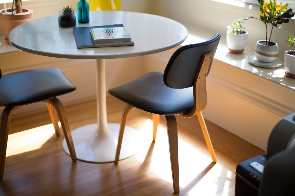découvrez comment créer des meubles uniques et personnalisés grâce à nos idées de diy. transformez votre espace avec des projets simples et accessibles, adaptés à tous les niveaux de compétences.