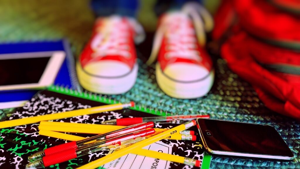 profitez de nos offres de rentrée exclusives ! découvrez des promotions irrésistibles sur une sélection de fournitures scolaires, vêtements et accessoires pour bien commencer l'année. ne manquez pas ces bonnes affaires.