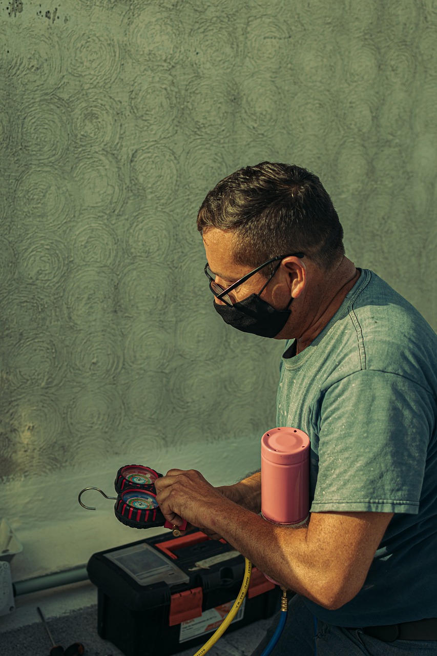 découvrez nos services de maintenance efficaces et fiables pour assurer le bon fonctionnement de vos équipements. notre équipe d'experts est à votre disposition pour des interventions rapides et de qualité, garantissant la longévité de vos installations.